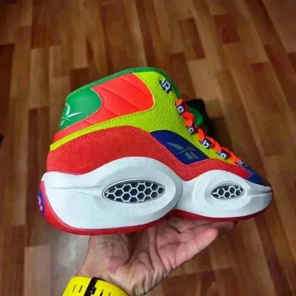 Reebok Question Mid Allen Iverson HP3005 Mens Basketball Shoes  Size 7 - Picture 3 of 13